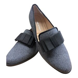 Adrienne Vittadini Gray Flats with Black Bow